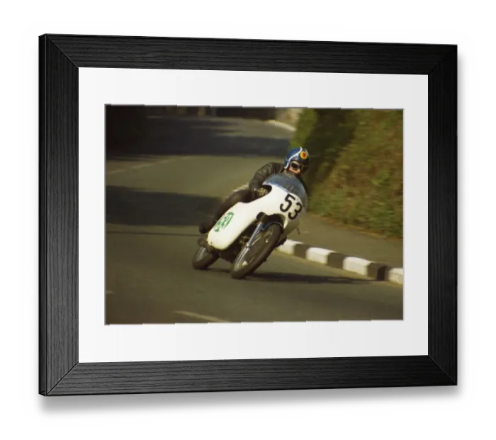 Framed Print : David Whittaker (Aermacchi) 1971 Lightweight Manx Grand Prix Framed Print : David Whittaker (Aermacchi) 1971 Lightweight Manx Grand Prix