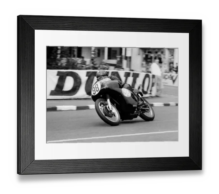 Framed Print : Gordon Daniels (AJS) 1966 Junior Manx Grand Prix Framed Print : Gordon Daniels (AJS) 1966 Junior Manx Grand Prix