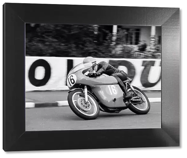 Keith Heckles (Beart Norton) 1966 Junior Manx Grand Prix