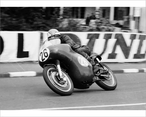 Tom Dickie (AJS) 1966 Junior Manx Grand Prix
