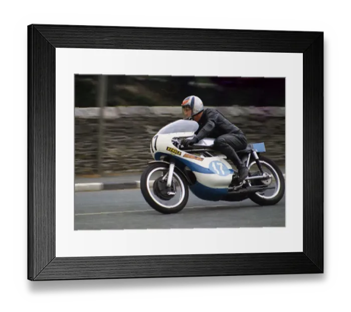 Framed Print : David Spruce (Yamsel) 1972 Junior Manx Grand Prix Framed Print : David Spruce (Yamsel) 1972 Junior Manx Grand Prix