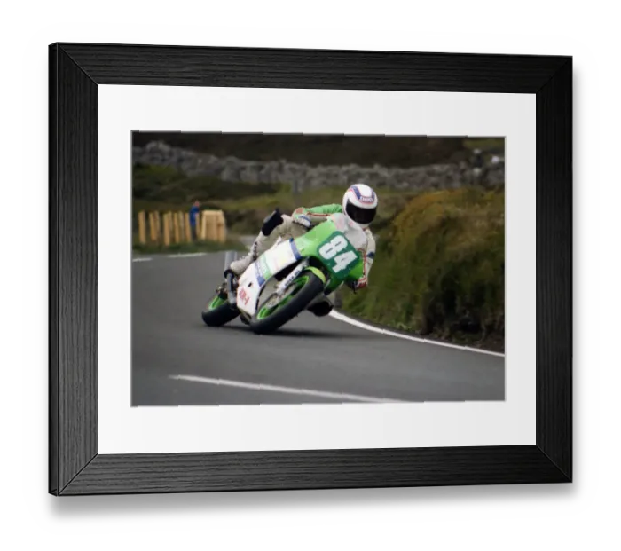 Framed Print : Mark Linscott (Kawasaki) 1989 Supersport 400 TT Framed Print : Mark Linscott (Kawasaki) 1989 Supersport 400 TT