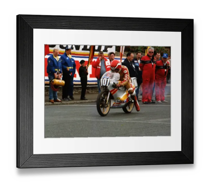 Framed Print : Eddie Roberts (San Vanero) 1989 Ultra Lightweight TT Framed Print : Eddie Roberts (San Vanero) 1989 Ultra Lightweight TT