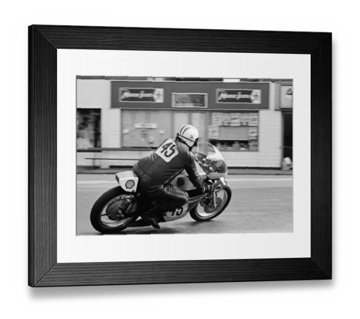 Framed Print : Don Padgett (Padgett Yamaha) 1975 Senior Manx Grand Prix Framed Print : Don Padgett (Padgett Yamaha) 1975 Senior Manx Grand Prix