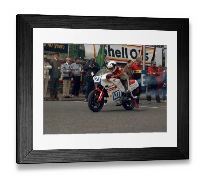 Framed Print : Steve Moynihan (Honda) 1986 Production D TT Framed Print : Steve Moynihan (Honda) 1986 Production D TT