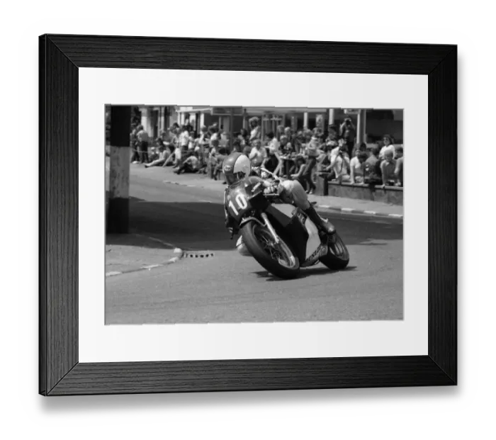 Framed Print : Donny Robinson (Yamaha) 1984 Junior TT