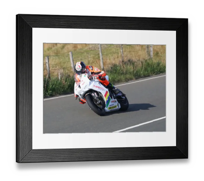 Framed Print : Conor Cummins (Honda) 2018 Superbike TT Framed Print : Conor Cummins (Honda) 2018 Superbike TT