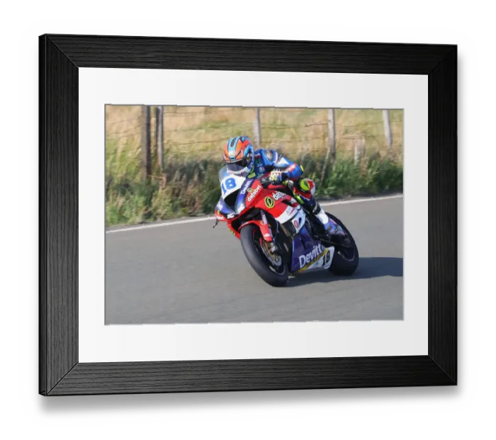 Framed Print : Ivan Lintin (Kawasaki) 2018 Supersport TT Framed Print : Ivan Lintin (Kawasaki) 2018 Supersport TT