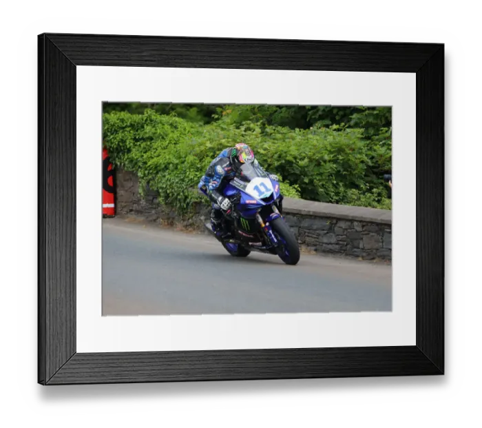 Framed Print : Josh Brookes (Yamaha) 2018 Supersport TT Framed Print : Josh Brookes (Yamaha) 2018 Supersport TT