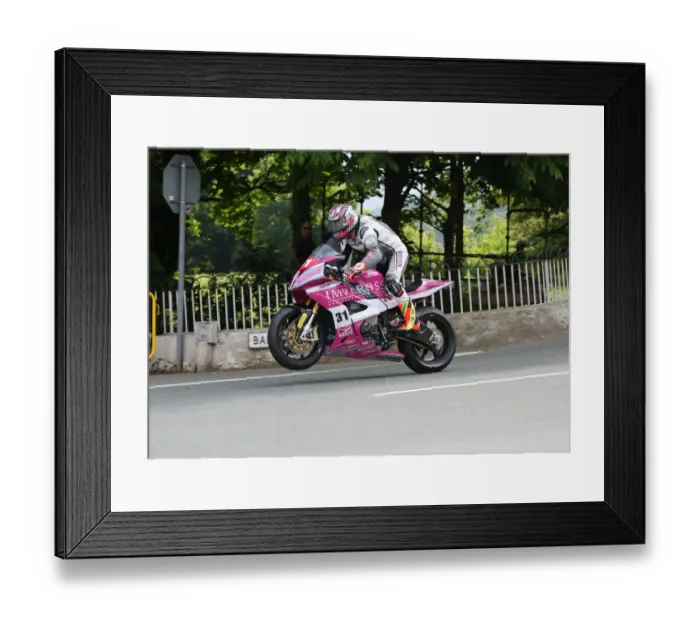 Framed Print : Dan Cooper (BMW) 2018 Superbike TT Framed Print : Dan Cooper (BMW) 2018 Superbike TT