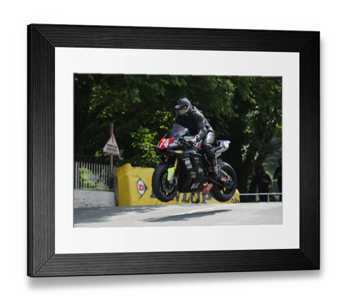 Framed Print : George Spence (Yamaha) 2018 Superbike TT Framed Print : George Spence (Yamaha) 2018 Superbike TT