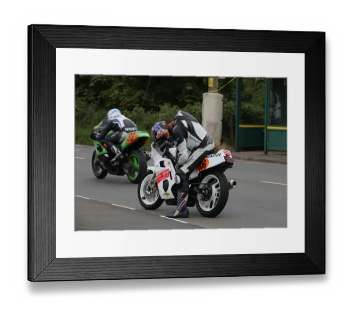 Framed Print : Broke it! Brian Clark (Suzuki) 2018 Pre-TT Classic Framed Print : Broke it! Brian Clark (Suzuki) 2018 Pre-TT Classic