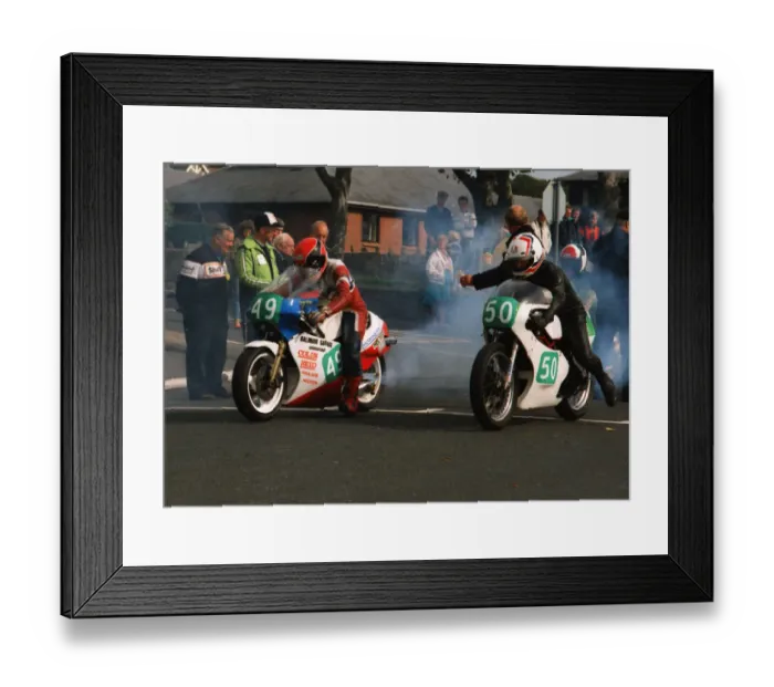 Framed Print : Charlie Morgan (Rotax) & Will Williams (Yamaha) 1989 Lightweight Manx Grand Prix
