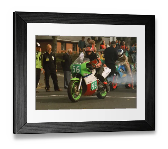 Framed Print : Pat Sefton (Yamaha) 1989 Lightweight Manx Grand Prix Framed Print : Pat Sefton (Yamaha) 1989 Lightweight Manx Grand Prix