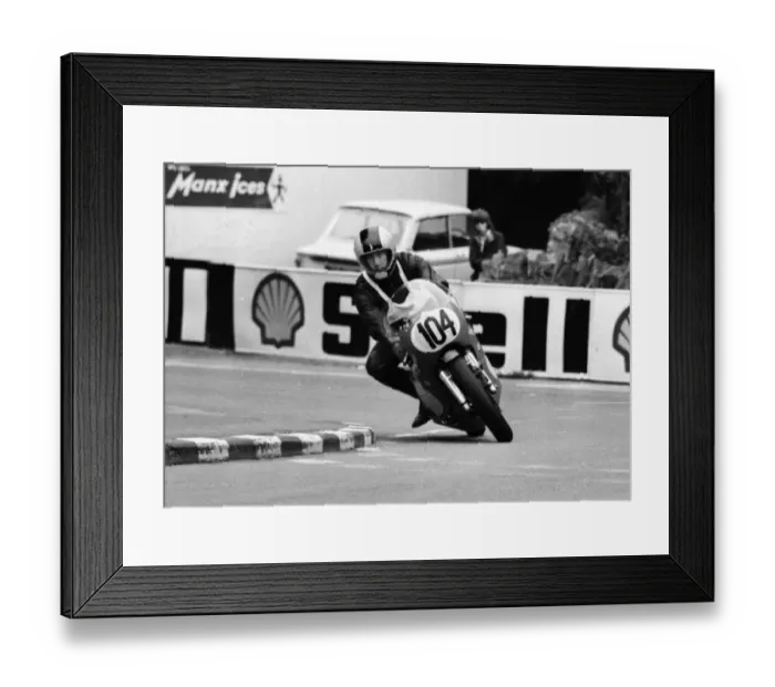 Framed Print : Mike Dunn (Seeley) 1975 Senior Manx Grand Prix Framed Print : Mike Dunn (Seeley) 1975 Senior Manx Grand Prix
