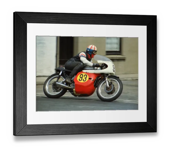 Framed Print : Lance Weil (Norton) 1969 Senior TT Framed Print : Lance Weil (Norton) 1969 Senior TT