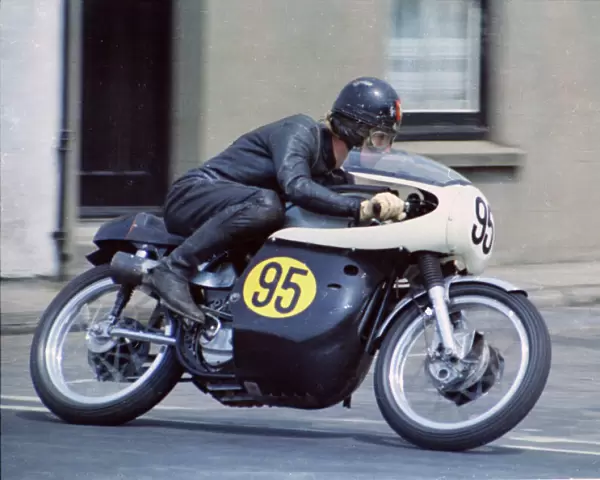 Graham Sharp (Norton) 1969 Senior TT