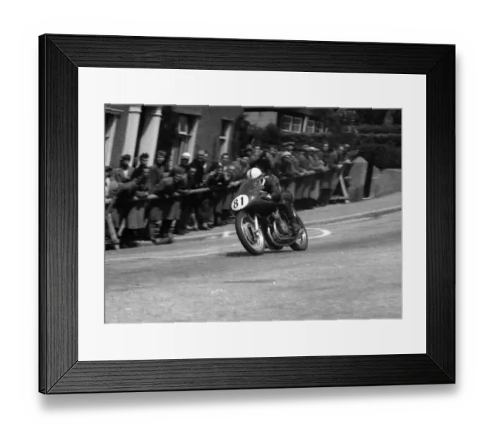 Framed Print : John Surtees (MV) 1956 Senior TT Framed Print : John Surtees (MV) 1956 Senior TT
