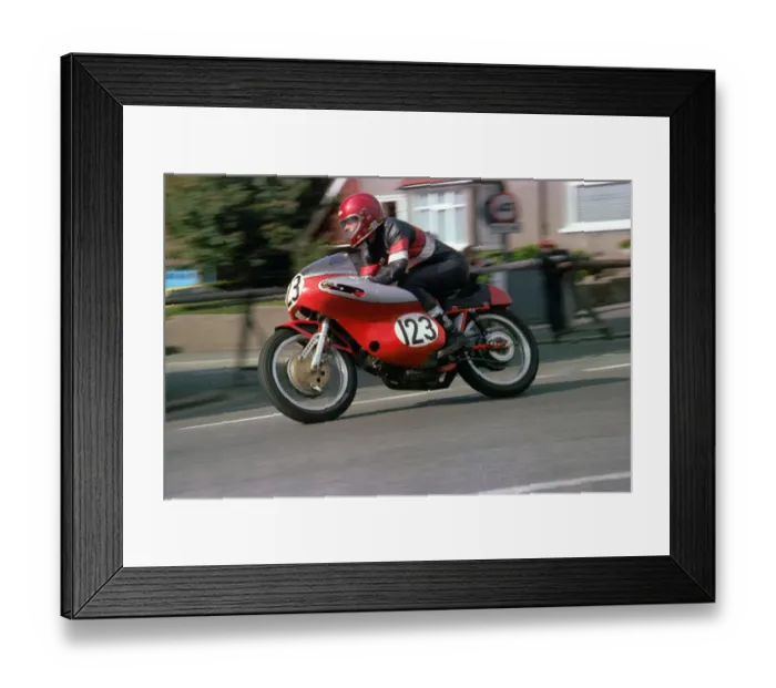 Framed Print : Rupert Murden (Aermacchi) 1979 Classic Lightweight Manx Grand Prix Framed Print : Rupert Murden (Aermacchi) 1979 Classic Lightweight Manx Grand Prix