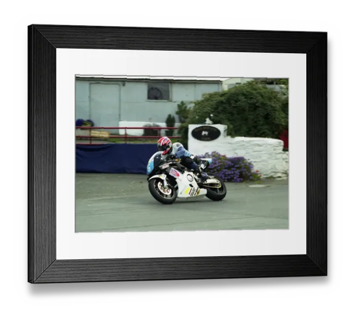 Framed Print : Phil Murden (Honda) 2000 Junior Manx Grand Prix Framed Print : Phil Murden (Honda) 2000 Junior Manx Grand Prix