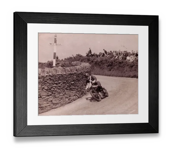 Framed Print : Stanley Woods (Norton) 1932 Senior TT Framed Print : Stanley Woods (Norton) 1932 Senior TT