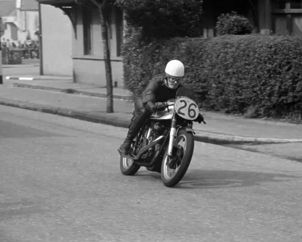 John Lewis (Norton) 1958 Senior Manx Grand Prix