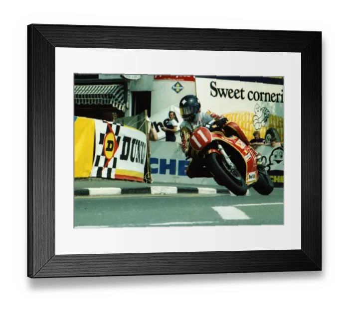 Framed Print : Roger Marshall (Honda) 1982 Formula One TT Framed Print : Roger Marshall (Honda) 1982 Formula One TT