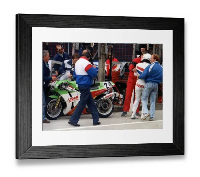 Framed Print : Kenny Harrison (Honda) 1990 Formula One TT Framed Print : Kenny Harrison (Honda) 1990 Formula One TT