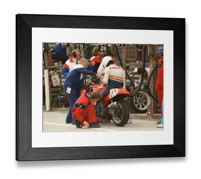 Framed Print : Gary Radcliffe (Honda) 1990 Formula One TT Framed Print : Gary Radcliffe (Honda) 1990 Formula One TT