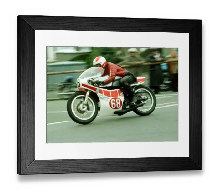 Framed Print : John Dickenson (Yamaha) 1980 Newcomers Manx Grand Prix Framed Print : John Dickenson (Yamaha) 1980 Newcomers Manx Grand Prix