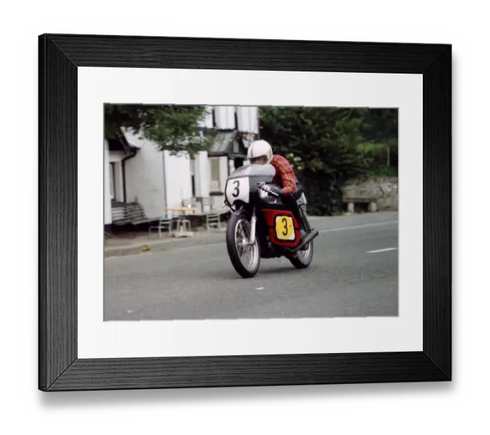 Framed Print : Rich Bool (Norton) 1980 Senior Manx Grand Prix Framed Print : Rich Bool (Norton) 1980 Senior Manx Grand Prix