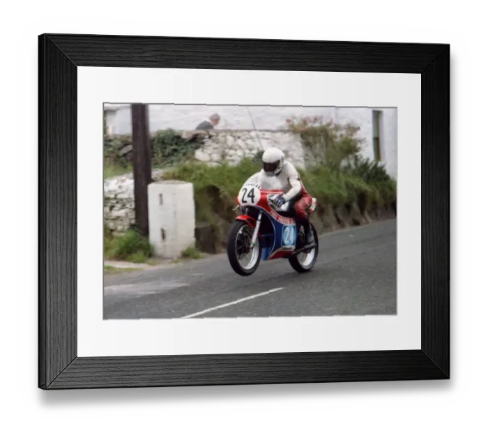 Framed Print : Mick Noblett (Yamaha) 1980 Junior Manx Grand Prix Framed Print : Mick Noblett (Yamaha) 1980 Junior Manx Grand Prix