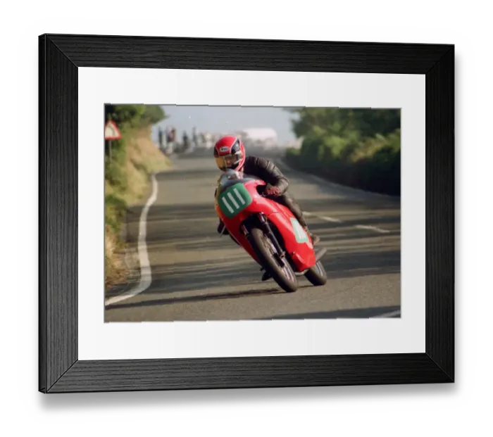 Framed Print : Derrick Holliland (Ducati) 1991 Lightweight Classic Manx Grand Prix Framed Print : Derrick Holliland (Ducati) 1991 Lightweight Classic Manx Grand Prix