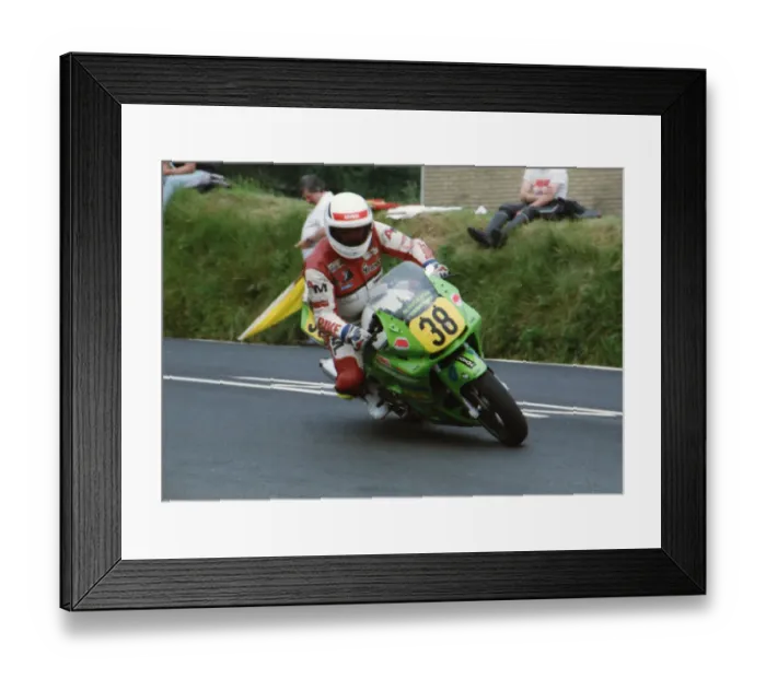 Framed Print : Allan Warner (Kawasaki) 1993 Supersport 600 TT Framed Print : Allan Warner (Kawasaki) 1993 Supersport 600 TT