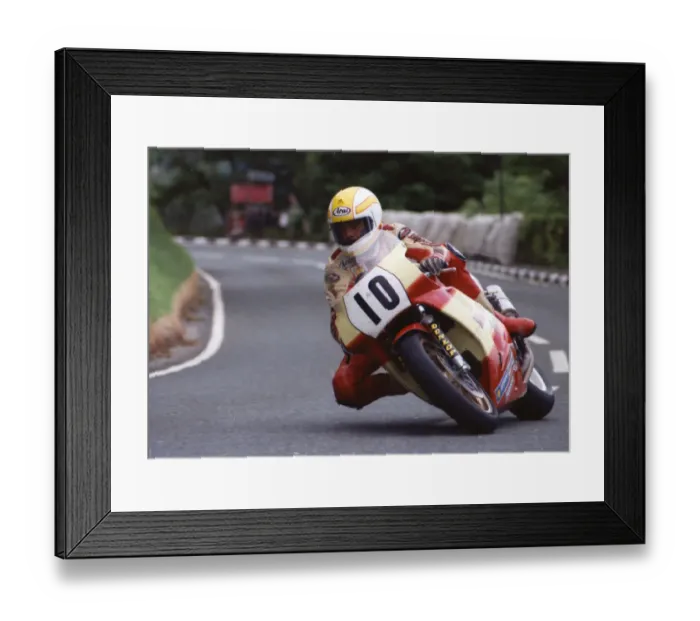 Framed Print : Eddie Laycock (Honda) 1990 Formula One TT Framed Print : Eddie Laycock (Honda) 1990 Formula One TT