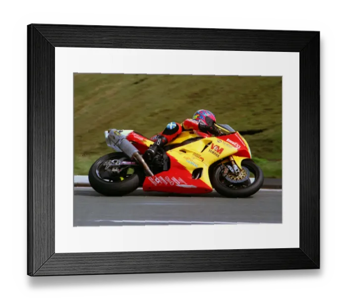 Framed Print : Jim Moodie (V&M Yamaha) 2002 Formula One TT Framed Print : Jim Moodie (V&M Yamaha) 2002 Formula One TT