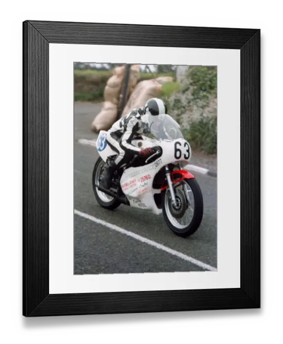 Framed Print : Alan Phillips (Yamaha) 1980 Junior Manx Grand Prix Framed Print : Alan Phillips (Yamaha) 1980 Junior Manx Grand Prix