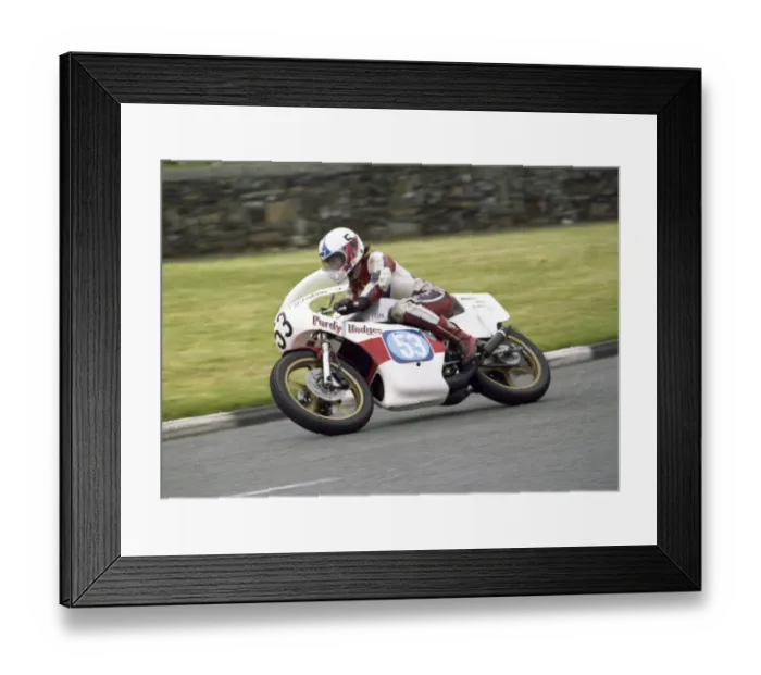 Framed Print : Mike Kneen (Yamaha) 1980 Junior Manx Grand Prix Framed Print : Mike Kneen (Yamaha) 1980 Junior Manx Grand Prix