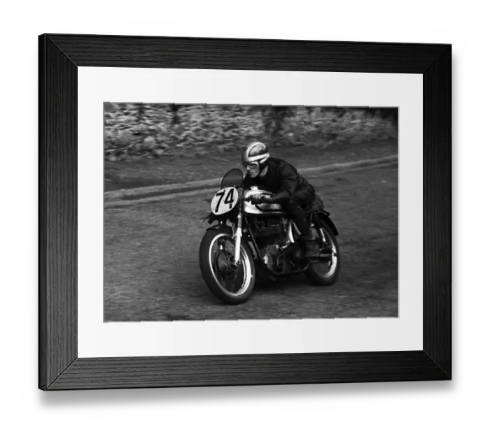 Framed Print : John Storr (Norton) 1952 Junior Manx Grand Prix Framed Print : John Storr (Norton) 1952 Junior Manx Grand Prix