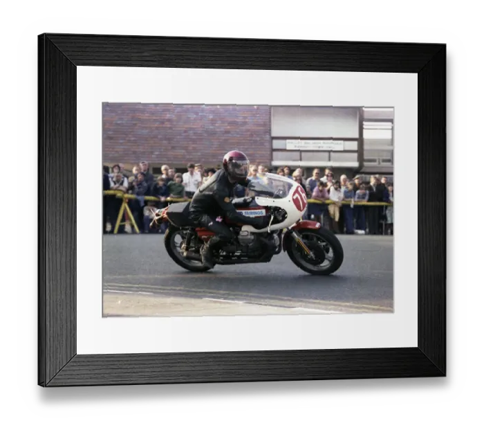 Framed Print : John Hammond (Guzzi) 1978 Formula One TT Framed Print : John Hammond (Guzzi) 1978 Formula One TT