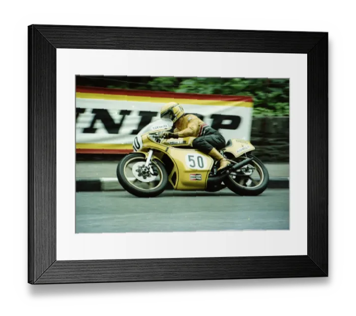 Framed Print : Neil Tuxworth (Yamaha) 1980 Classic TT Framed Print : Neil Tuxworth (Yamaha) 1980 Classic TT