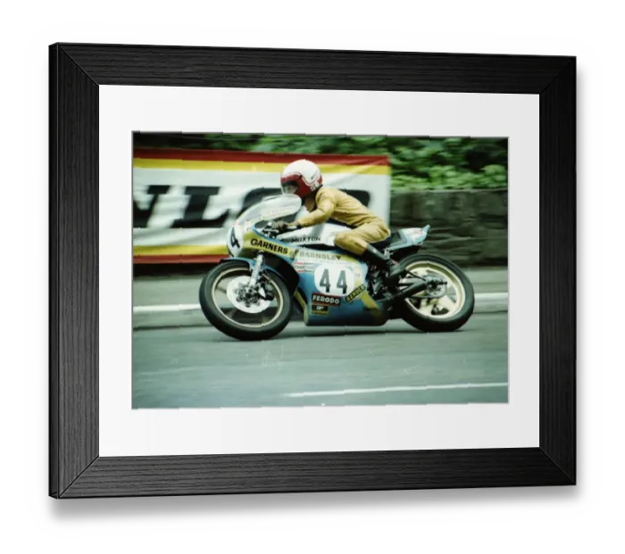 Framed Print : Mick Chatterton (Maxton Yamaha) 1980 Classic TT Framed Print : Mick Chatterton (Maxton Yamaha) 1980 Classic TT