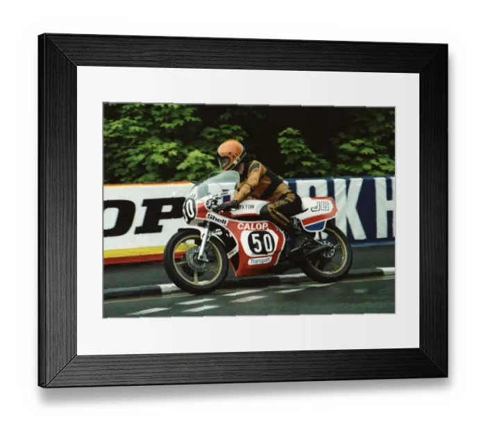 Framed Print : Ron Jones (Yamaha) 1980 Formula Three TT Framed Print : Ron Jones (Yamaha) 1980 Formula Three TT