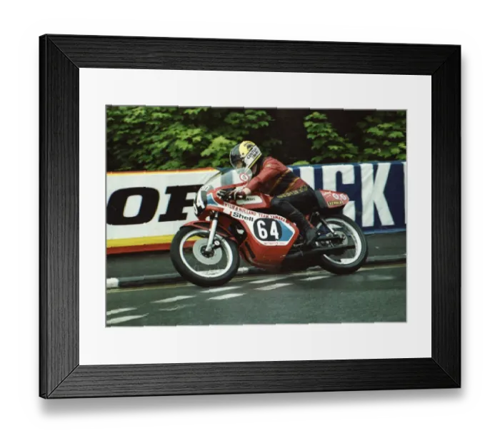 Framed Print : Mick Boddice (Yamaha) 1980 Formula Three TT Framed Print : Mick Boddice (Yamaha) 1980 Formula Three TT