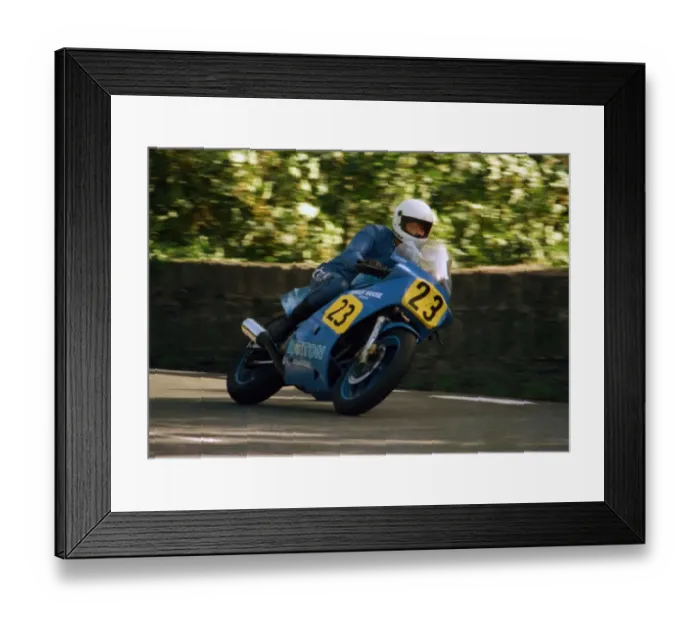 Framed Print : Kevin Jackson (Suzuki) 1987 Senior Manx Grand Prix Framed Print : Kevin Jackson (Suzuki) 1987 Senior Manx Grand Prix