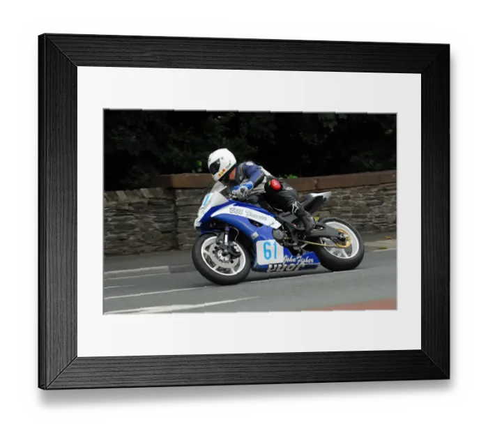 Framed Print : Darren Creer (Yamaha) 2013 Junior Manx Grand Prix Framed Print : Darren Creer (Yamaha) 2013 Junior Manx Grand Prix