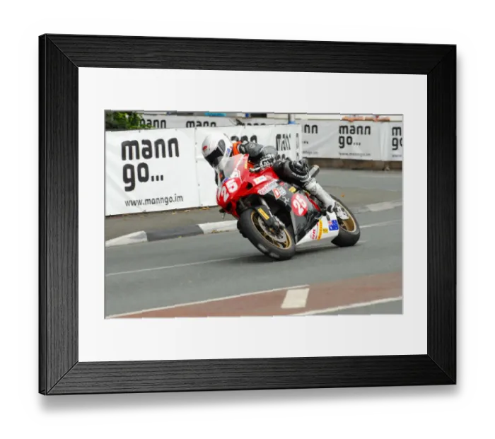 Framed Print : Alexander Pickett (Ducati) 2013 Newcomers Manx Grand Prix Framed Print : Alexander Pickett (Ducati) 2013 Newcomers Manx Grand Prix