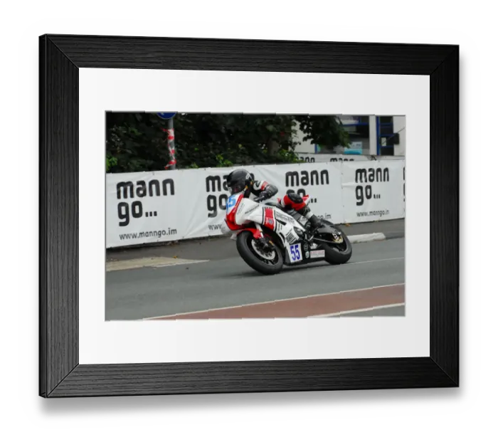 Framed Print : Justin Collins (Yamaha) 2013 Junior Manx Grand Prix Framed Print : Justin Collins (Yamaha) 2013 Junior Manx Grand Prix