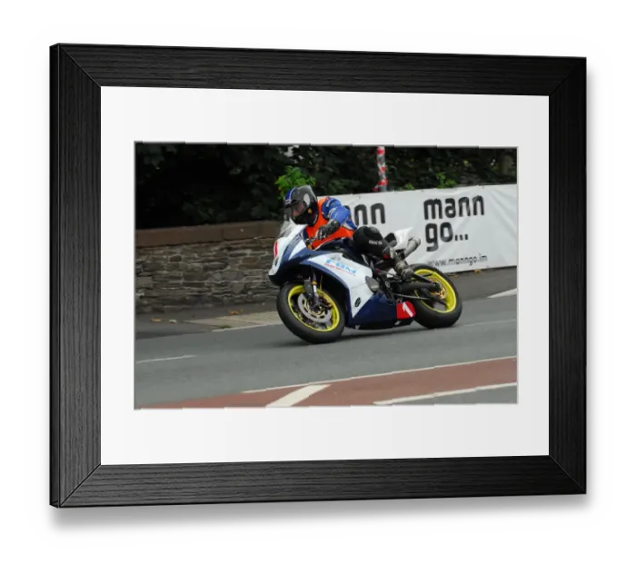 Framed Print : Neil Gregory (Triumph) 2013 Newcomers Manx Grand Prix Framed Print : Neil Gregory (Triumph) 2013 Newcomers Manx Grand Prix