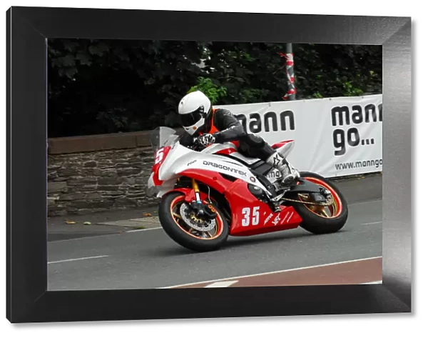 Louis O Regan (Yamaha) 2013 Newcomers Manx Grand Prix